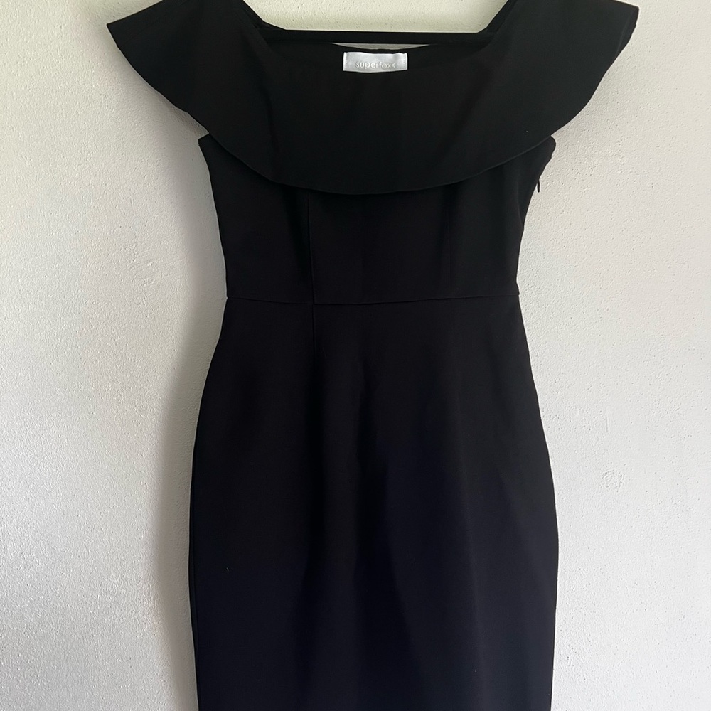 Chic Black Ruffle Midi Dress
